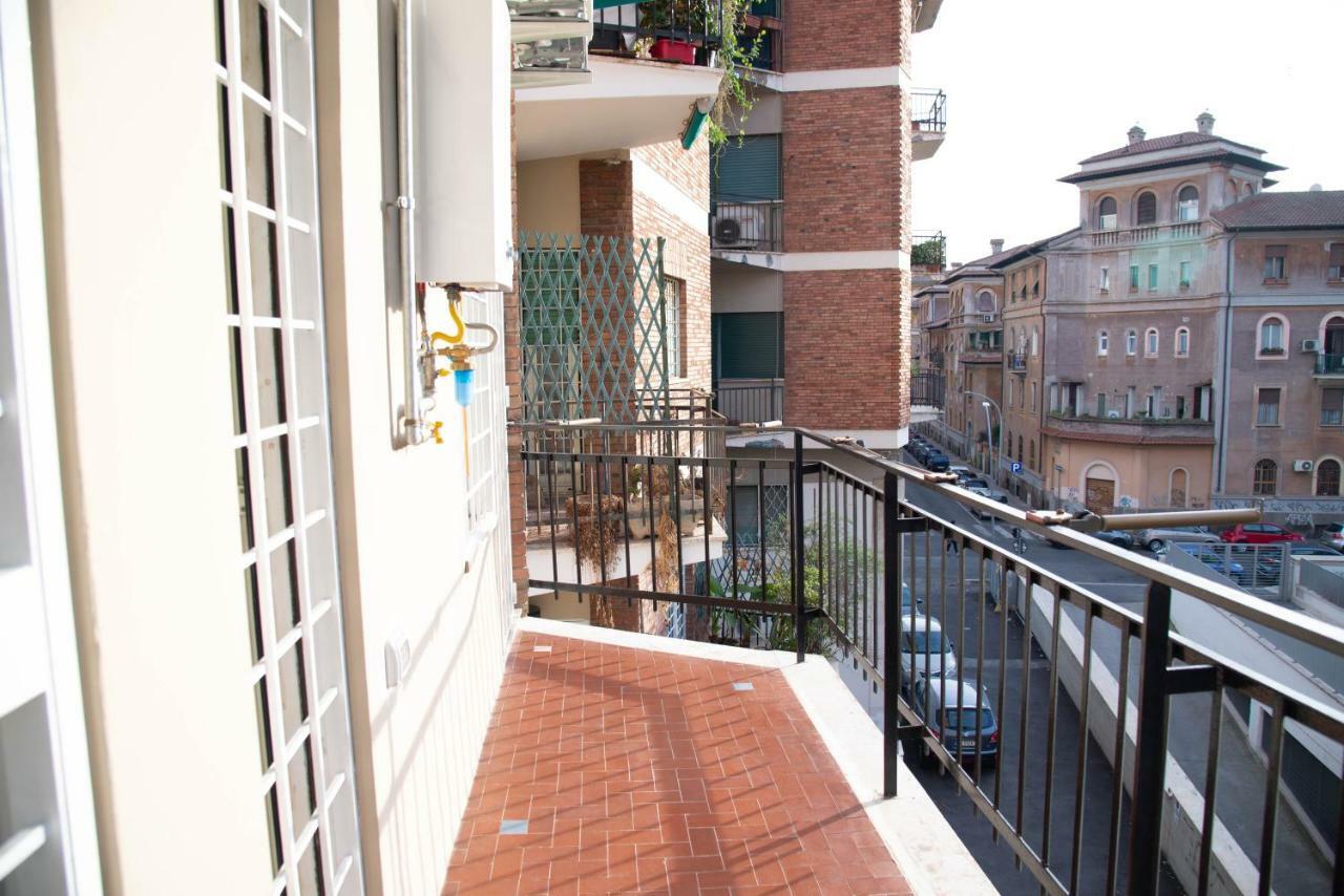 Appartamento 150 Rome Luaran gambar